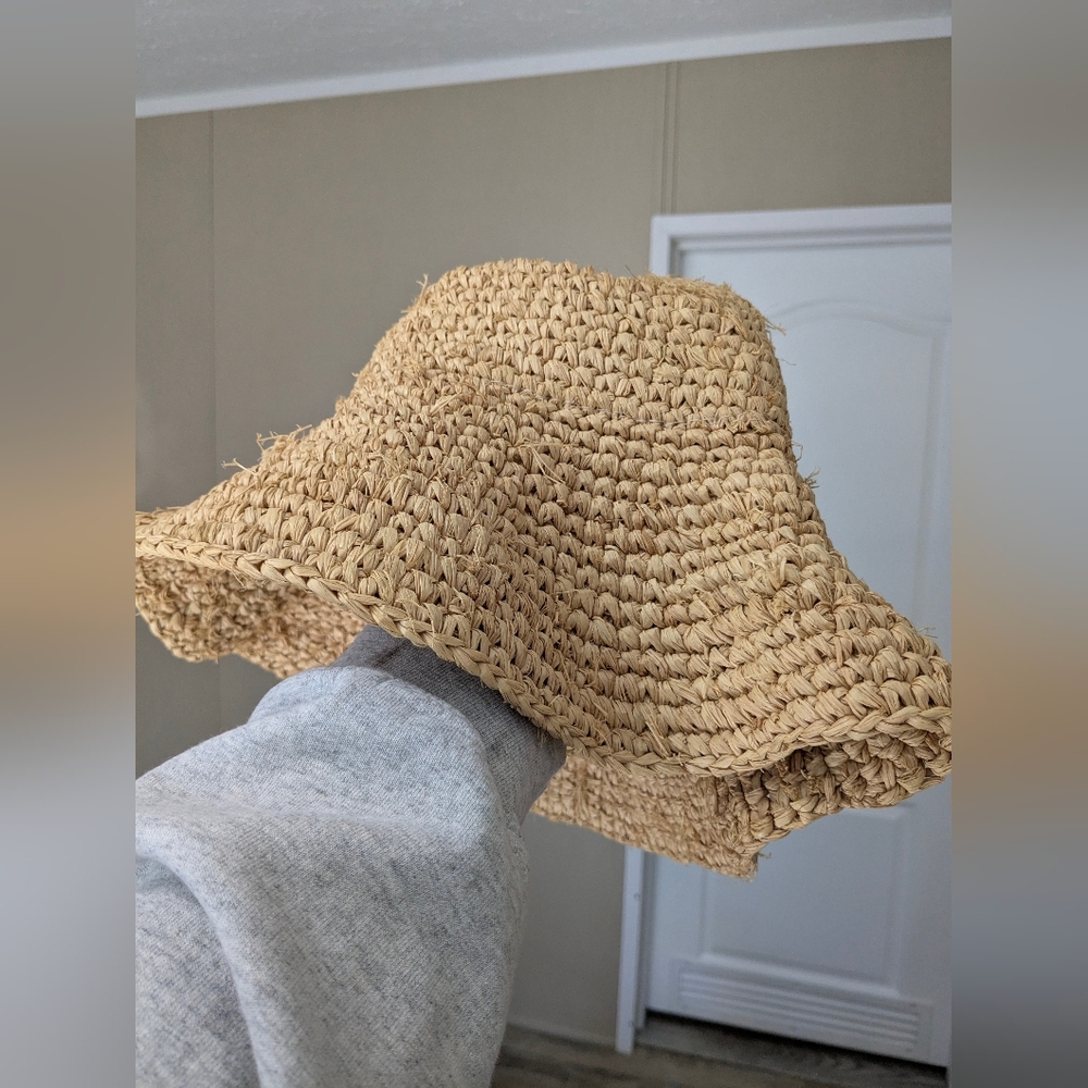 🏔️ Straw Bucket Hat